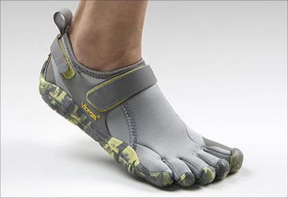 Whats with toed shoes ? 