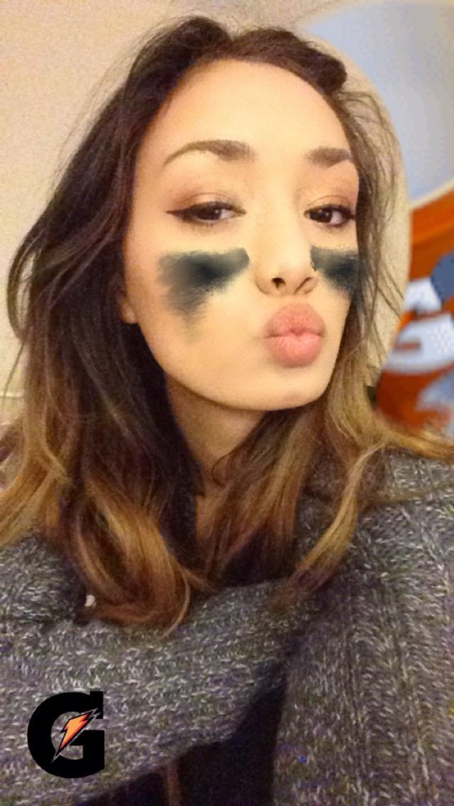 should I dye my hair or not?