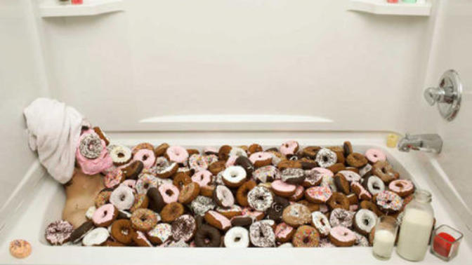 QUIZ: Which Donut Should You Date This Valentine's Day 🍩💖😍?