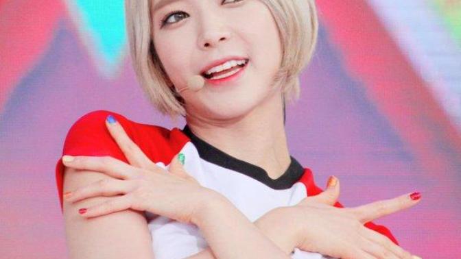Kpop Girl series #6 Choa: How beautiful do you think this girl is?