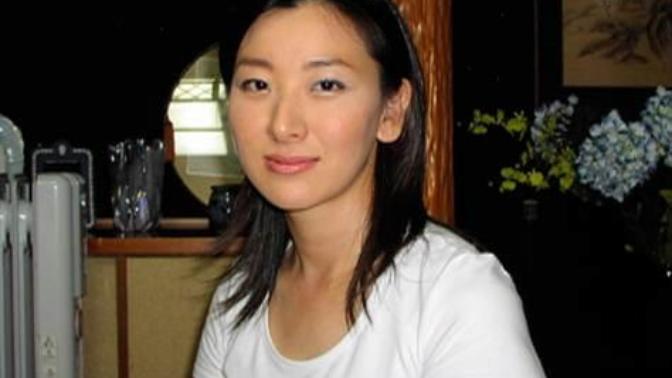 Would you want to be a Japanese milf, Arab girl, White or a Chinese woman?