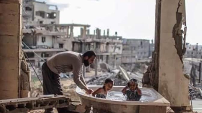 Your thoughts on this tragic pic from Gaza :(?