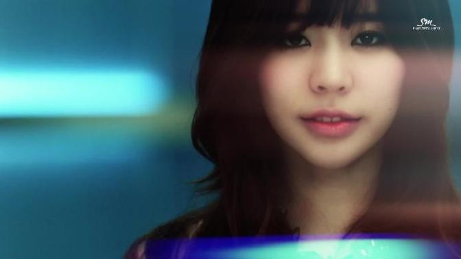 Kpop Girl series #15 Sunny: How beautiful do yo think this girl is?