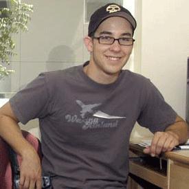 Girls do you like nerdy guys? Which nerdy guy do you think is the cutest?