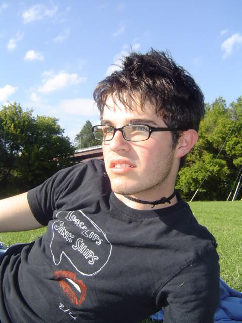 Girls do you like nerdy guys? Which nerdy guy do you think is the cutest?