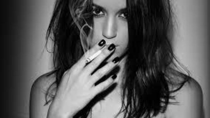 Guys, Is smoking weed/tobacco a turn on or off and why?
