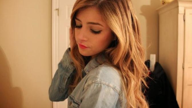 Do you think she is the most gorgeous girl that has ever walked this earth?