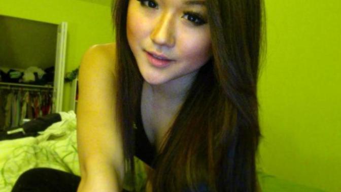 If a rich, attractive Chinese woman ask you to marry her. What would your answer be?