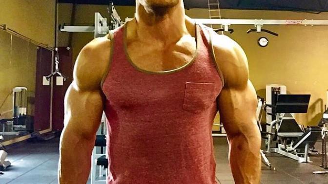 Why dont girls like muscles?