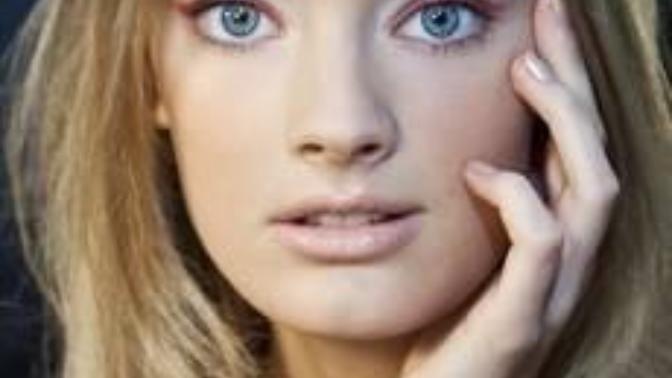 How to look as good as her (provide helpful tips please ) ?