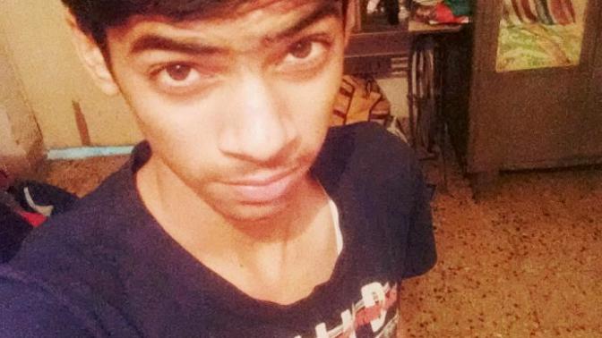 Good hairstyle for me leaving this two? please only girls?