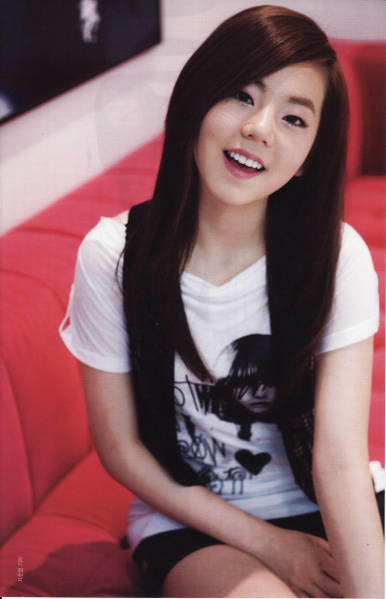 Asian sexy off! Which version or nationality of Asian girls are the hottest?
