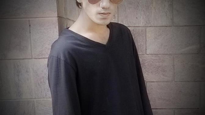 Do I look that ugly? Which hairstyle should I keep?