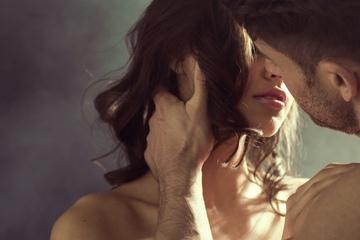 Ladies, would you ''forgive'' a KISS?