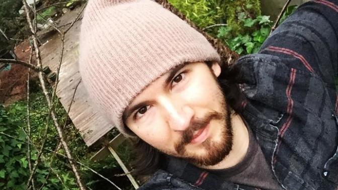 Do I have to trim/shave my hair/beard to be more successful in the dating world?