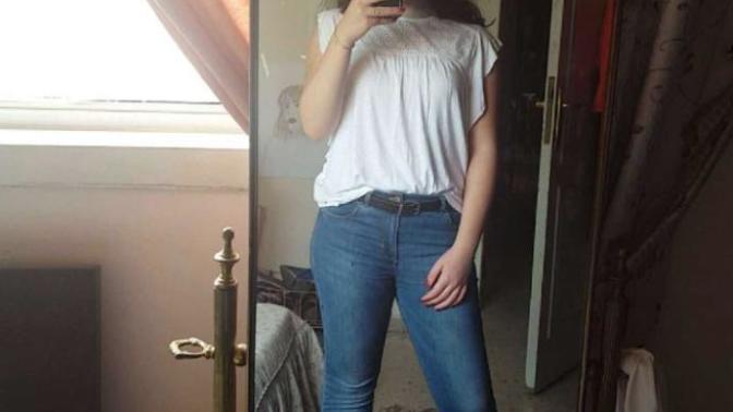 Im very insecure about my thighs I think theyre too big, what is ur opinion and say the honest truth please?