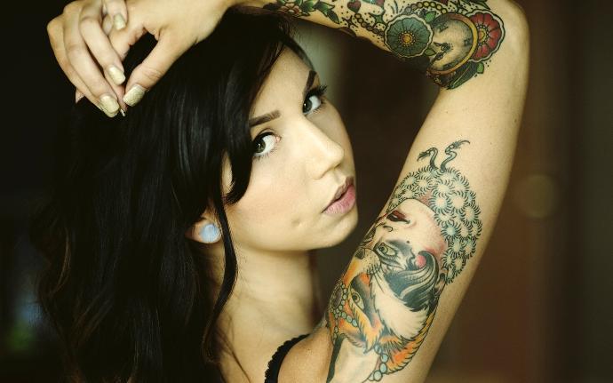 Guys that don't like tattoos on women : does this change your mind?