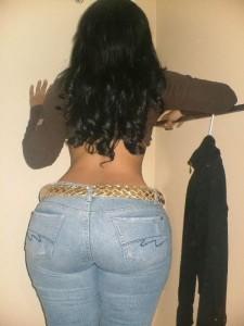 Which Female body type looks the best in jeans?