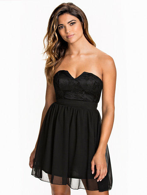 Which dress do you like best?