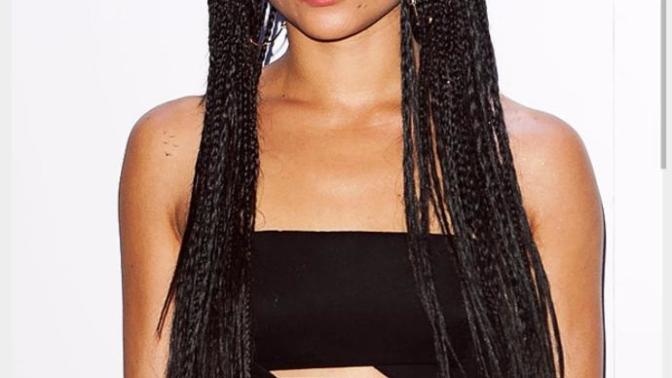 What do you guys think of zoe kravitz? Is her hair pretty?