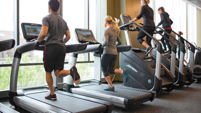 Would you stop coming to a gym or stay if this happen?