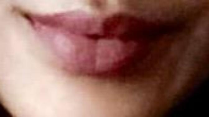 Guys do you like plump or thin lips?