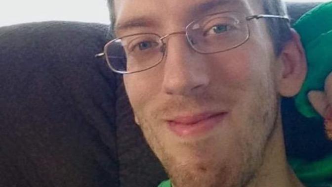 Girls, would you date me?