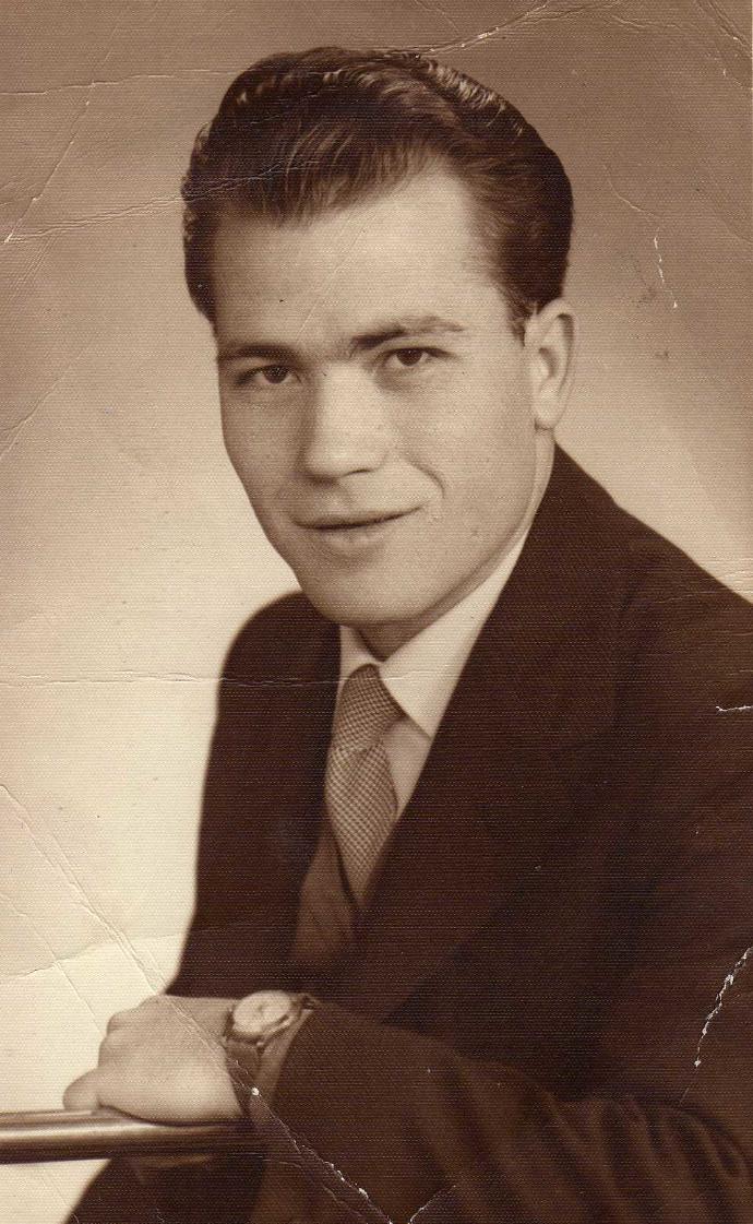 Which actor could play my grandfather in Hollywood?