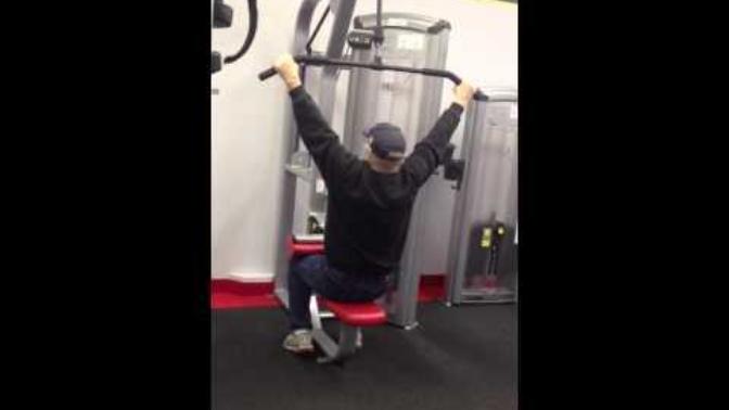 How many days a week do you workout, and how many people do you see doing exercises wrong on a weekly basis?