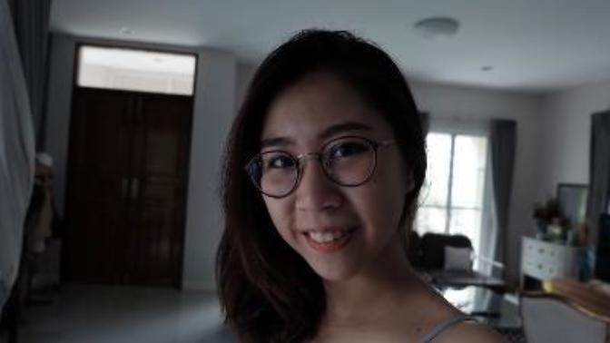 Which hairstyle suits me? Long or medium?