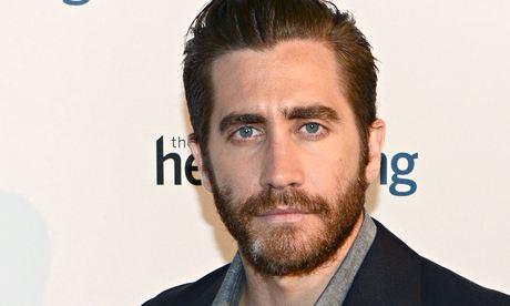 What makes this guy sexy in the eyes of women?