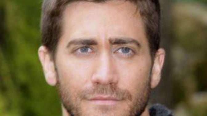 What makes this guy sexy in the eyes of women?