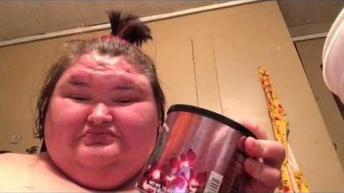 Guys, how can you like this curvy blond blue eyed girl? (video)?
