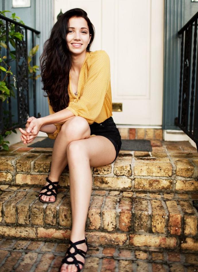 What do you think emily rudd's style is called? And where can I buy clothes like this?(Pics includet)?