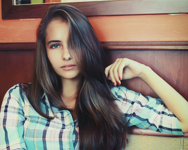 Which hairstyle do guys like more? Straight hair with volume or wavy hair ?