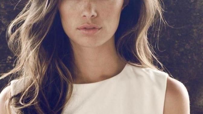 Which hairstyle do guys like more? Straight hair with volume or wavy hair?