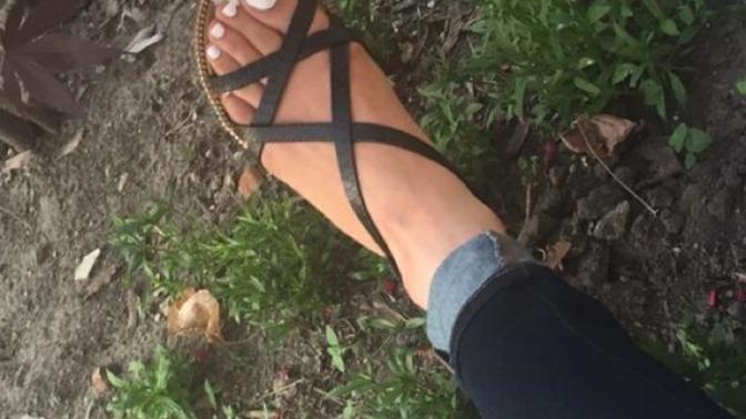 What do men think of long toes?
