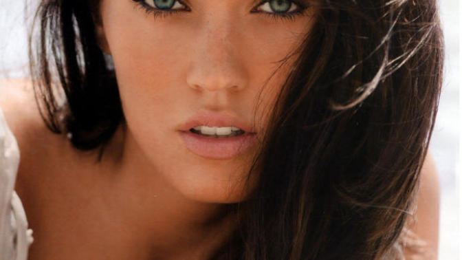 Megan fox shape eyebrows hot or not?