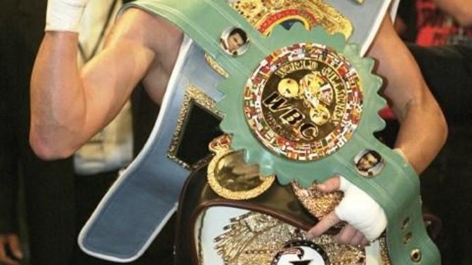 Is it odd to get motivated and inspired by a female athlete as a male fighter (amateur boxer, Muay Thai fighter and BJJ practioner)?