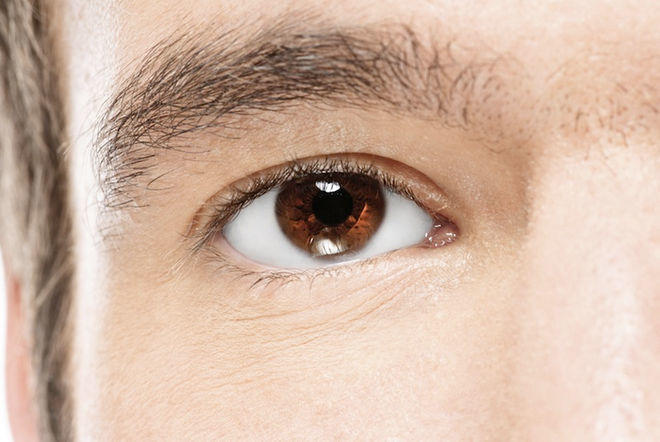 Girls, girls which do u prefer ? a colored eye guy or brown eyed ?