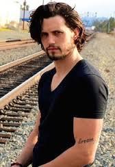 Which GUY/Werewolf is better looking ? Clay or Jackson Jackson is the dark haired one clay is the blonde?