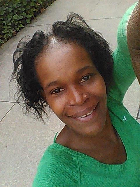 am i ugly or pretty and would you date me?