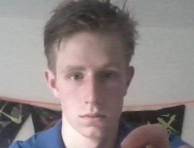 Girls am I attractive?