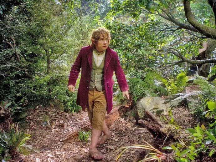 If you were going to date another race which would you date (Generic Fantasy Races Version)?