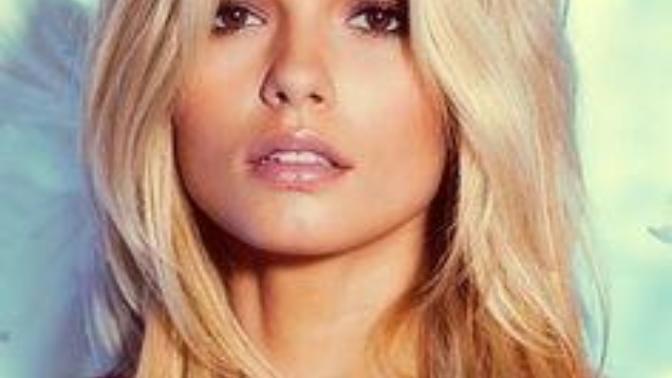 Which hair/eye combo do you prefer on women?