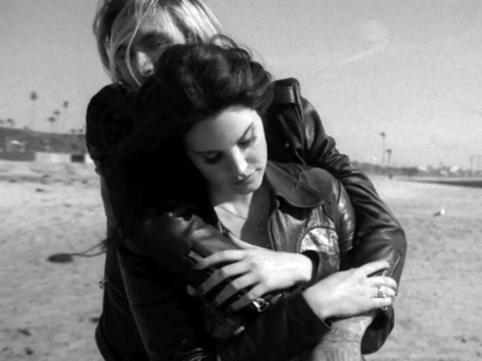 Would you like to be in a relationship like this when you were 18-23 years old?