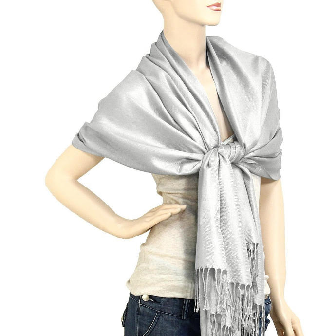 Having a clarifying 'talk' with a guy I may ask to be my boyfriend. I have chosen an outfit. Can you help coordinate colors /shades?