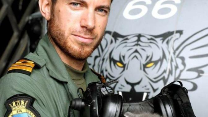 Girls, This Hot British Navy Pilot Rescued a Kitten! Isn't he the trifecta of perfection?