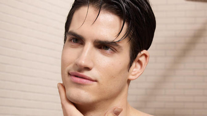 Are clean shaven or guys with stubble/beard most attractive?