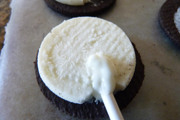 What's the best part of an oreo?